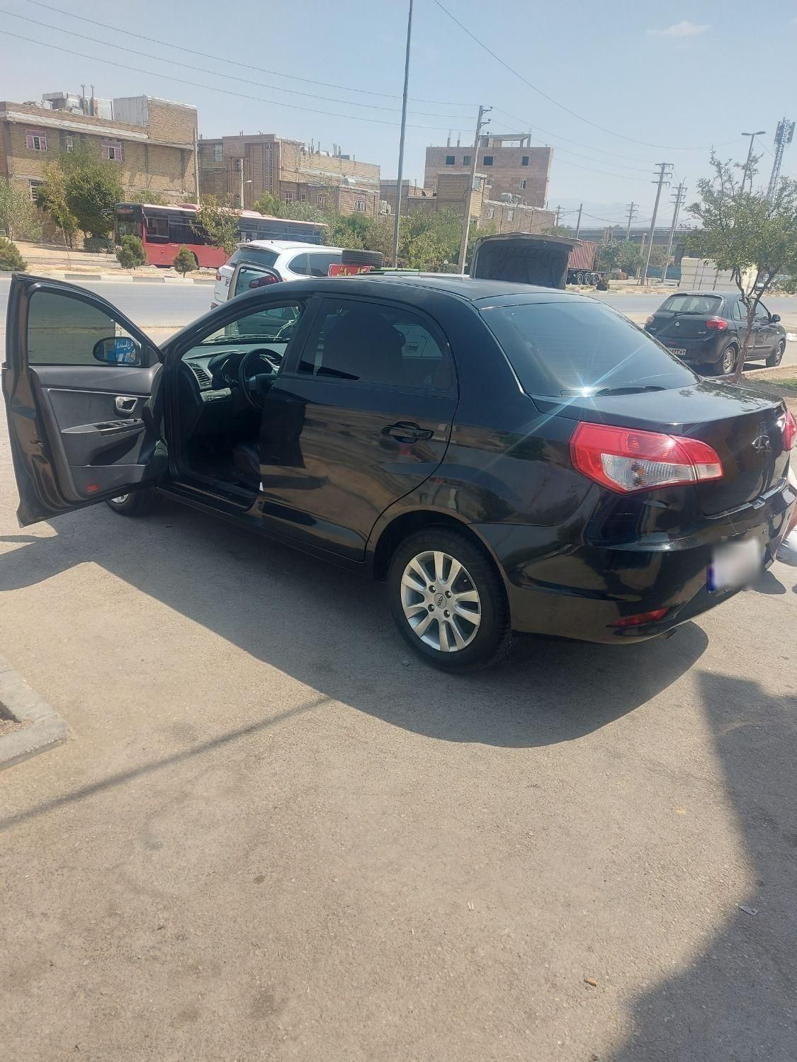 ام وی ام 315 صندوقدار ساده دنده ای - 1394