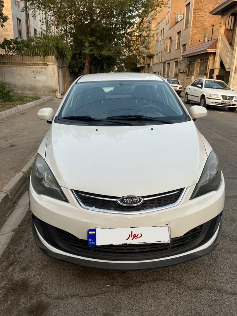 ام وی ام 315 هاچ بک اسپرت لاکچری - 1396