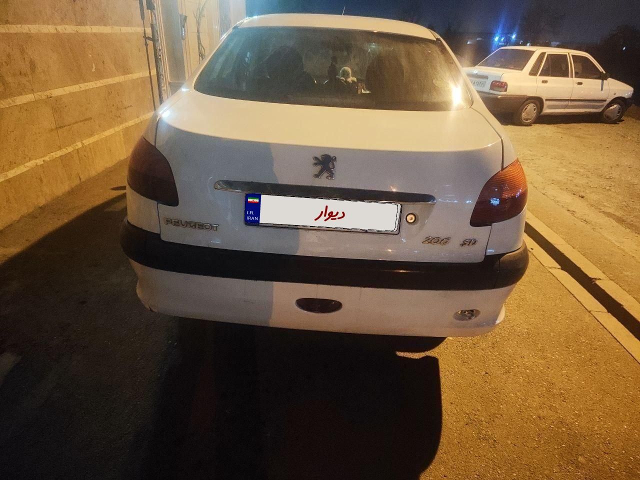 پژو ۲۰۶ صندوق دار v20 - 1388