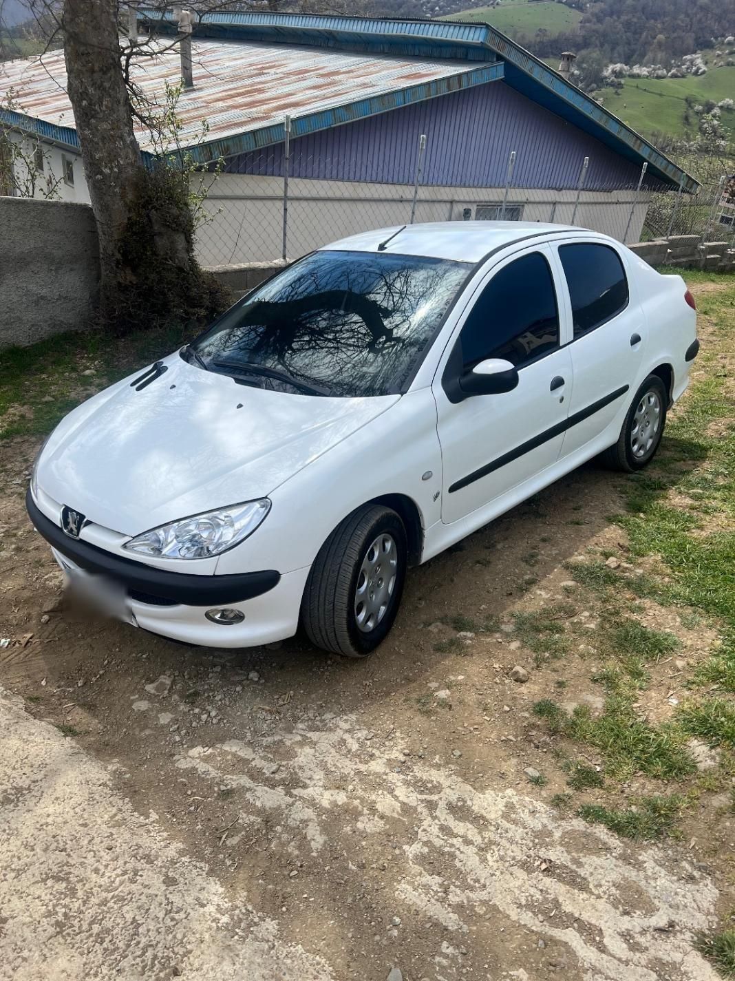 پژو ۲۰۶ صندوق دار v8 - 1397