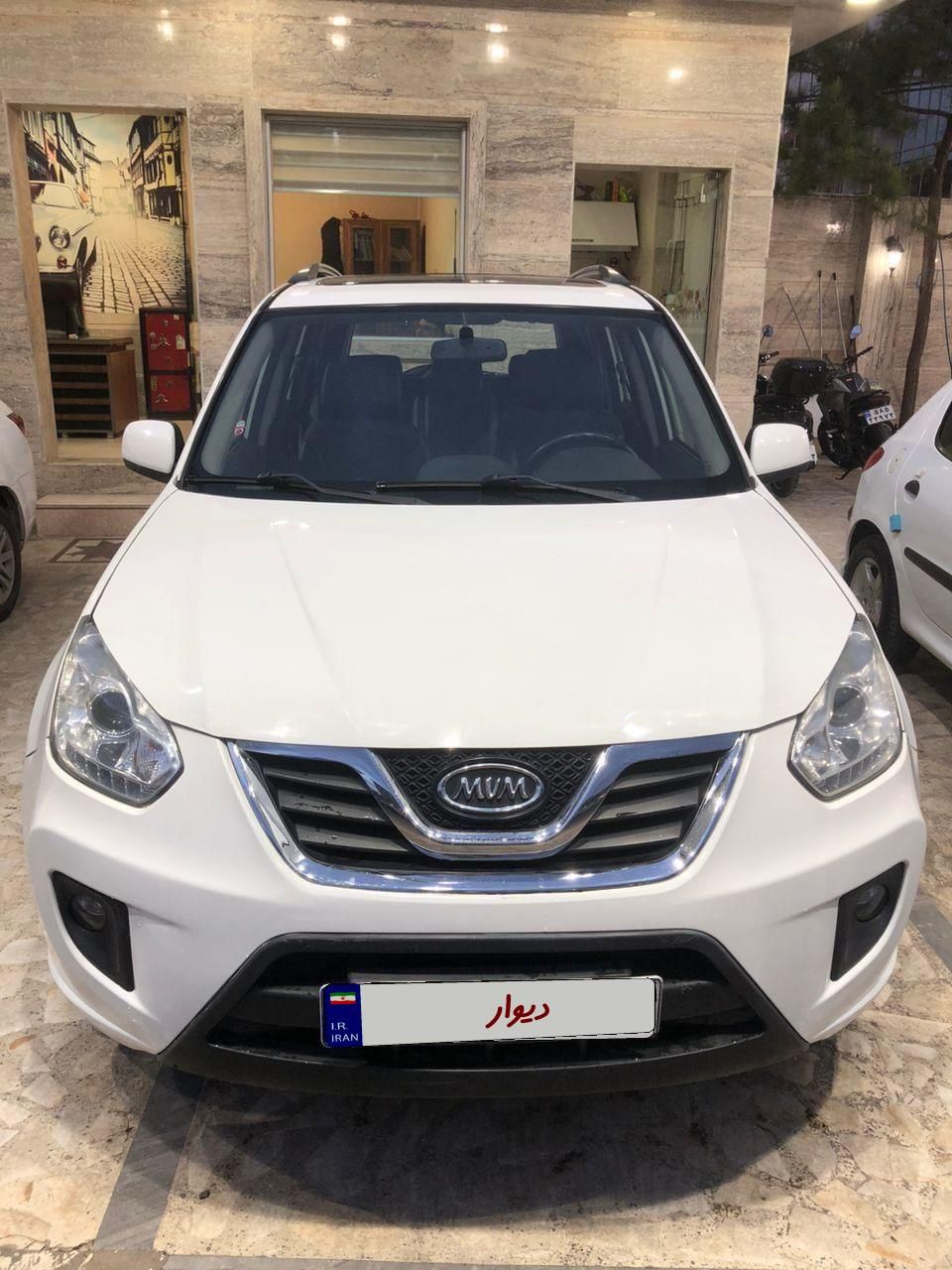 خودرو ام وی ام، X33 آگهی ann_19378120