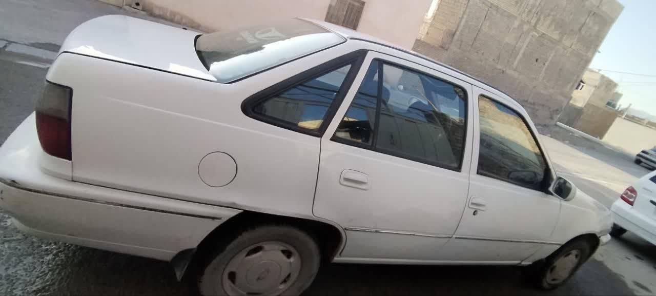 دوو سیلو سدان - 1382