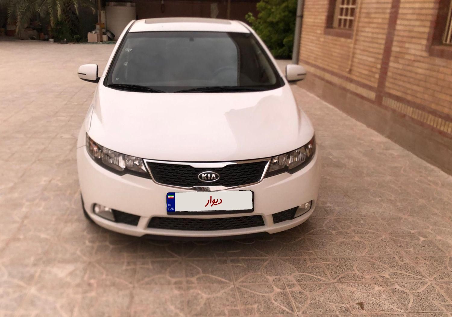 خودرو کیا، سراتو مونتاژ آگهی ann_19378508