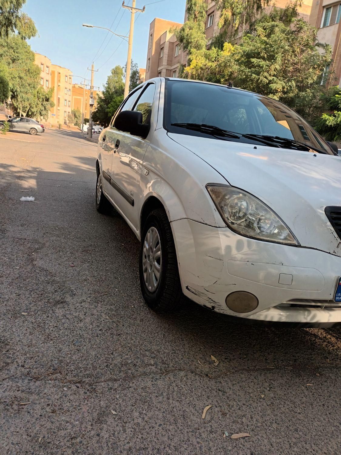 تیبا صندوق دار LX - 1392