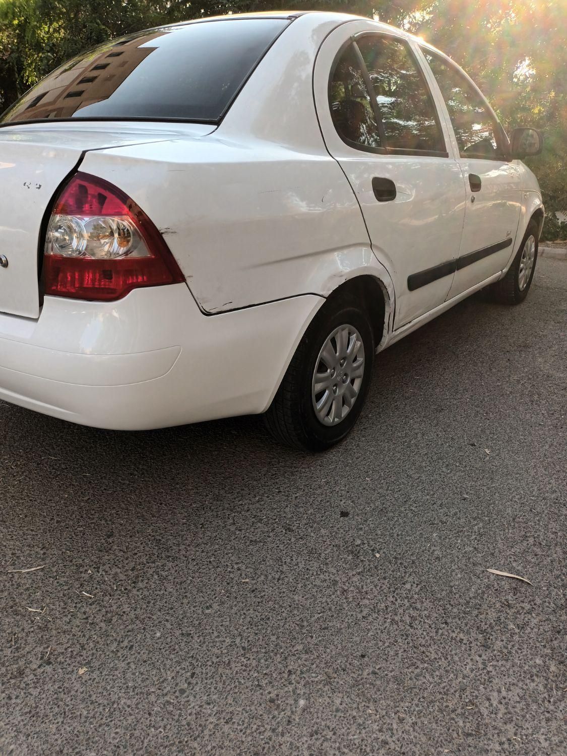 تیبا صندوق دار LX - 1392