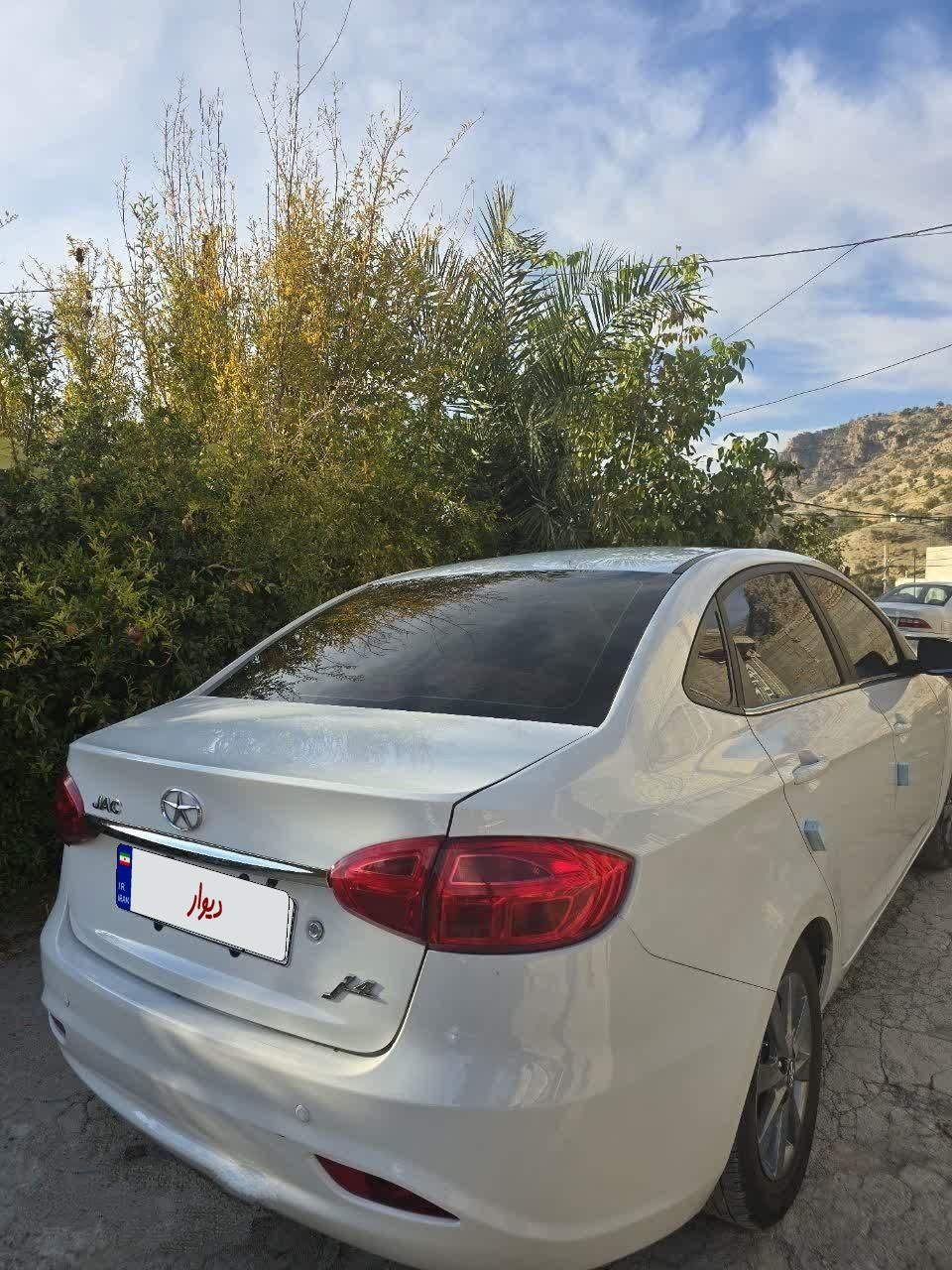 جک J4 اتوماتیک ساده - 1401