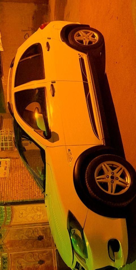 خودرو کوییک، R آگهی ann_19378563
