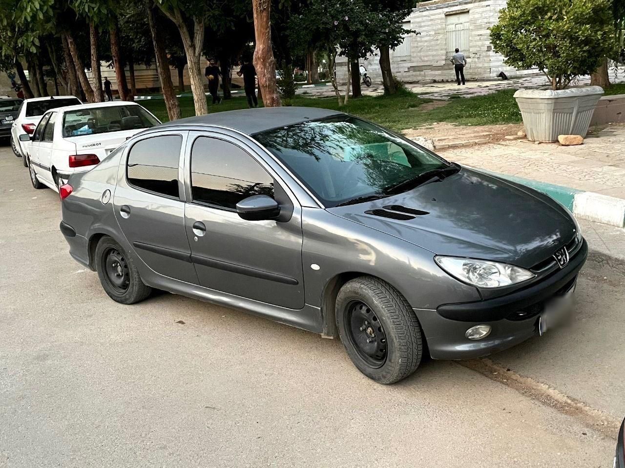 پژو ۲۰۶ صندوق دار v1 - 1389