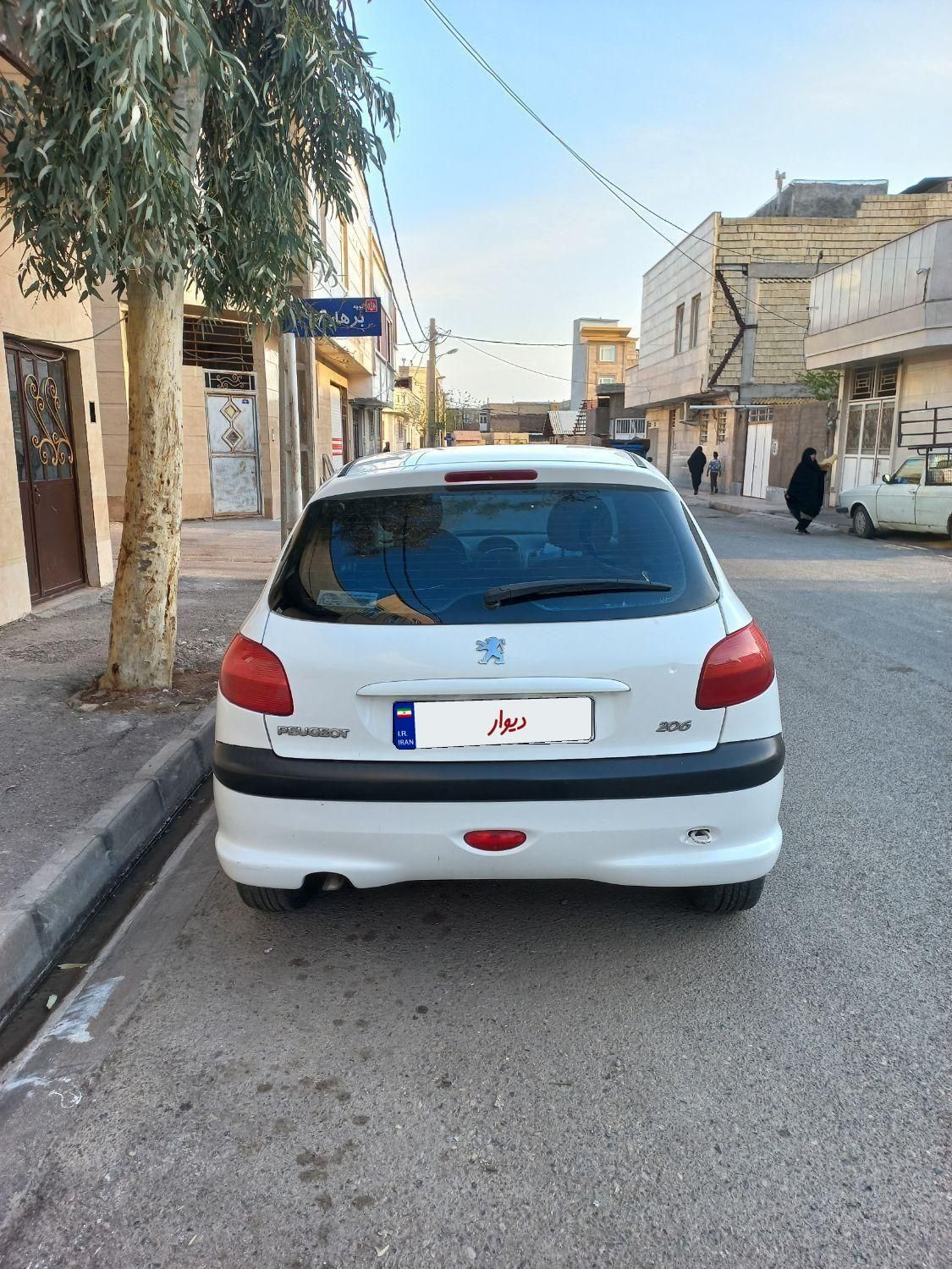 پژو 206 تیپ 2 - 1390