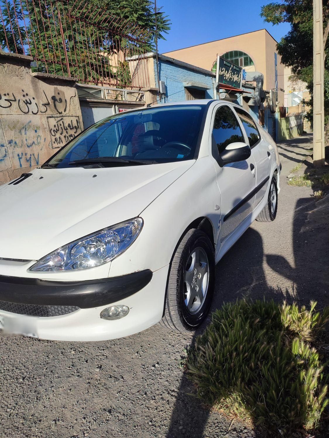 خودرو پژو، ۲۰۶ صندوق دار آگهی ann_19378626