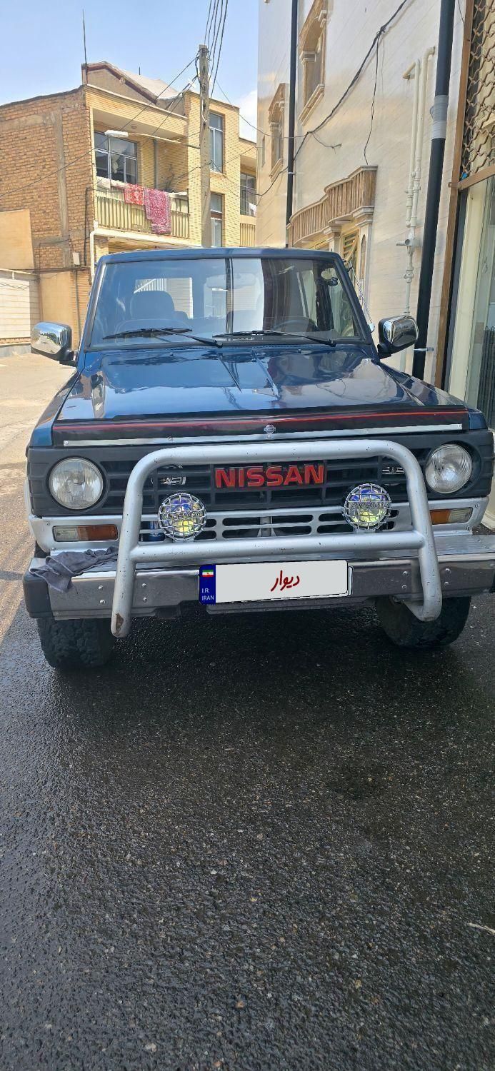 نیسان پاترول چهار درب 6 سیلندر - 1374