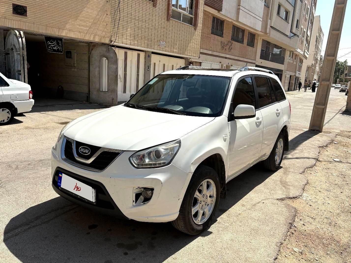 ام وی ام X33 دنده‌ای ساده - 1395