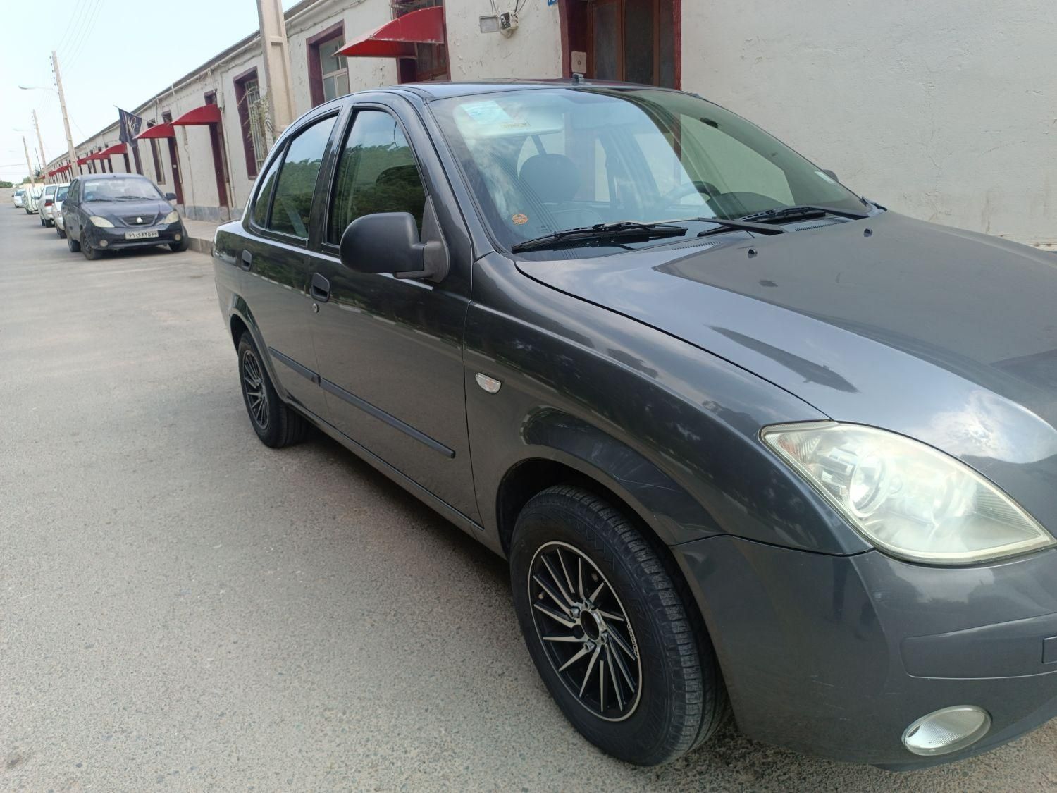 تیبا صندوق دار SX - 1398