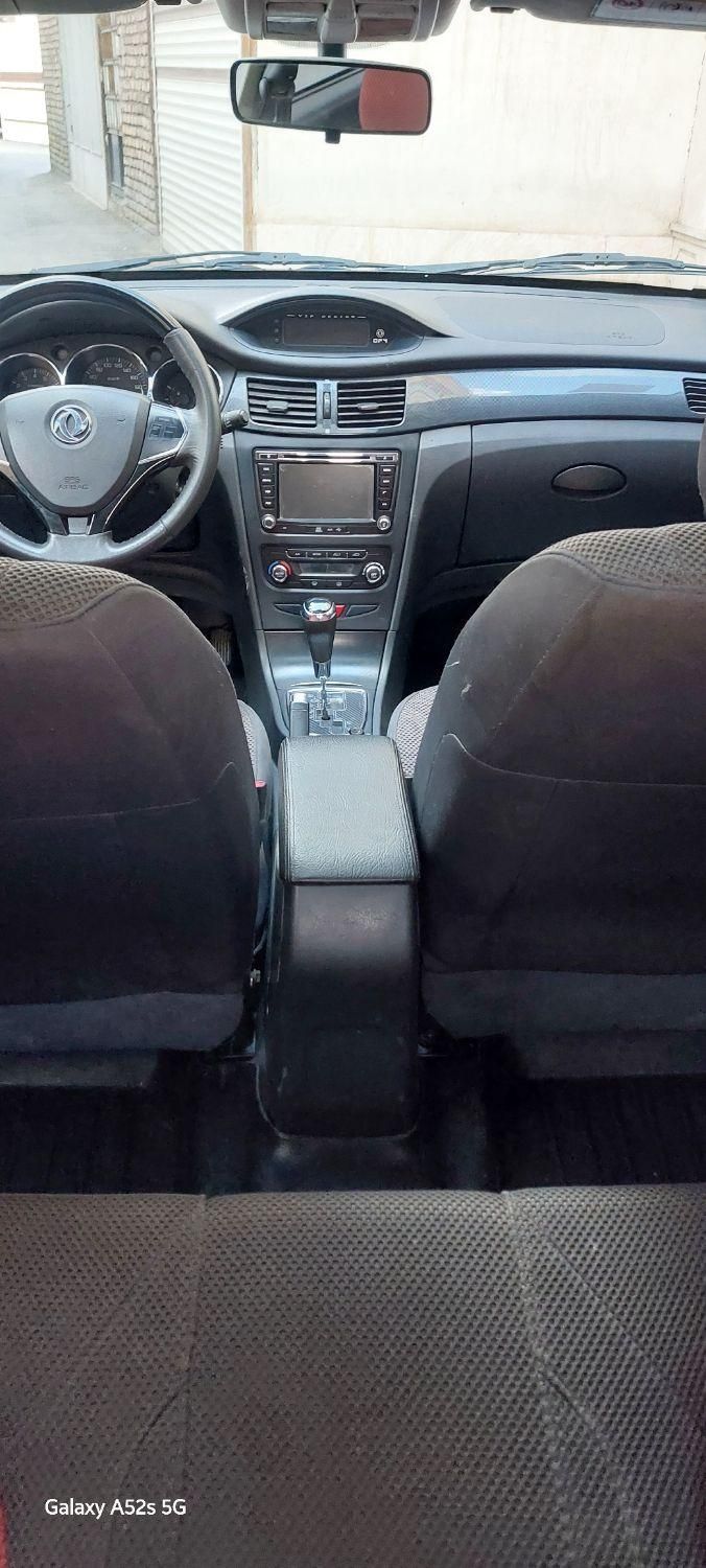 دانگ فنگ H30 کراس اتوماتیک - 1397