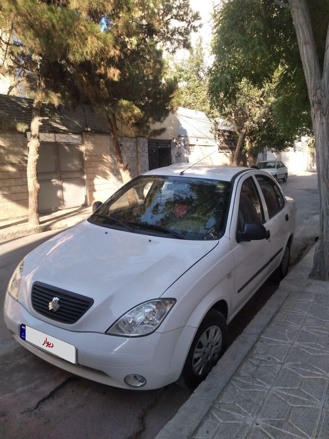 تیبا صندوق دار SX - 1400