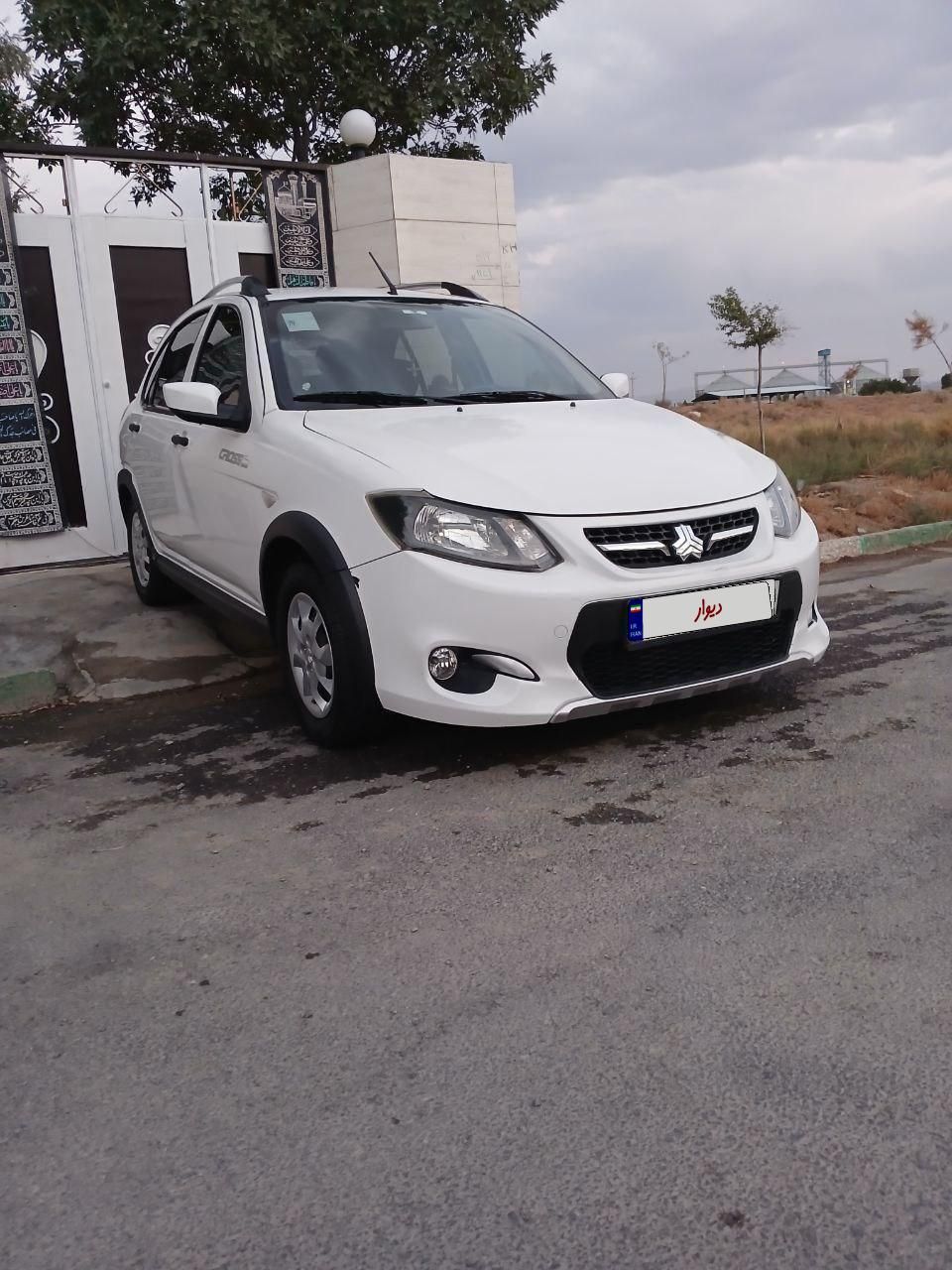 خودرو کوییک، معمولی آگهی ann_19379465