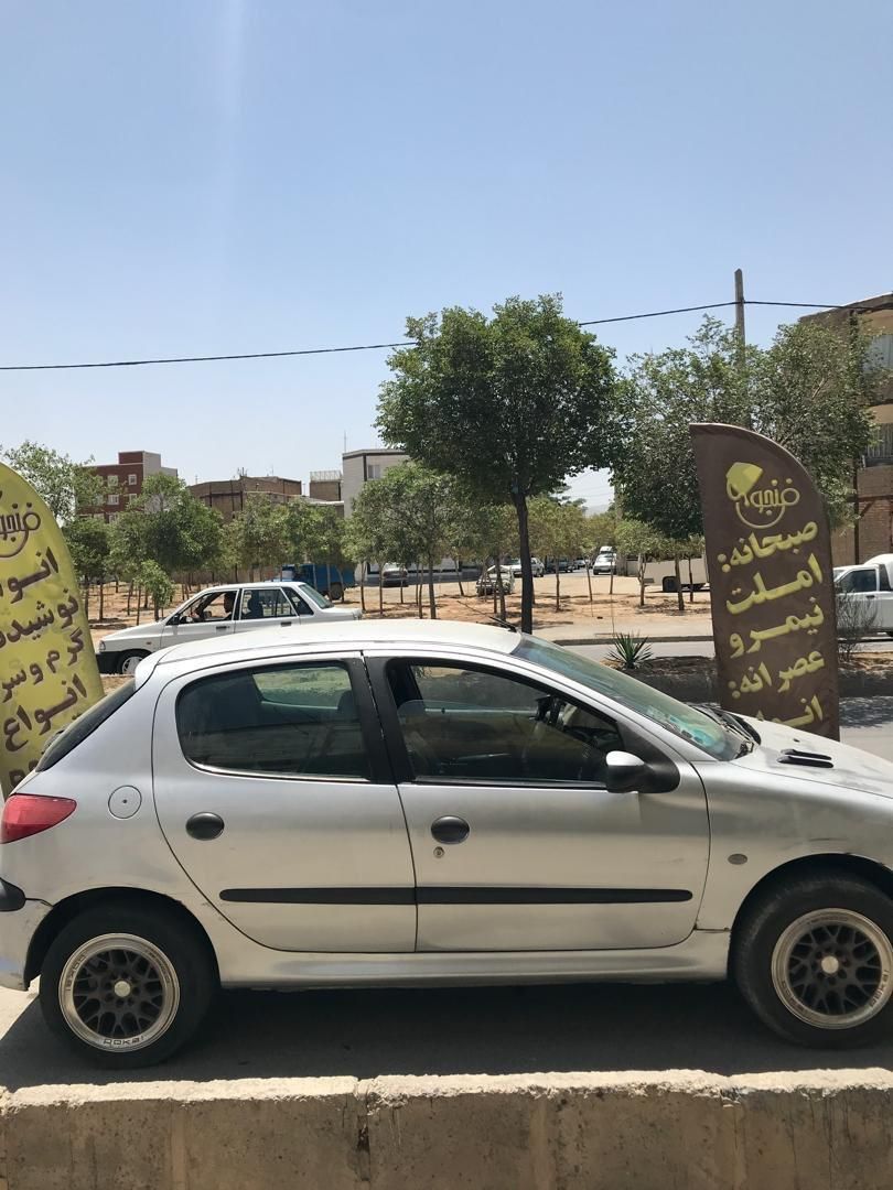 پژو 206 تیپ 3 - 1384