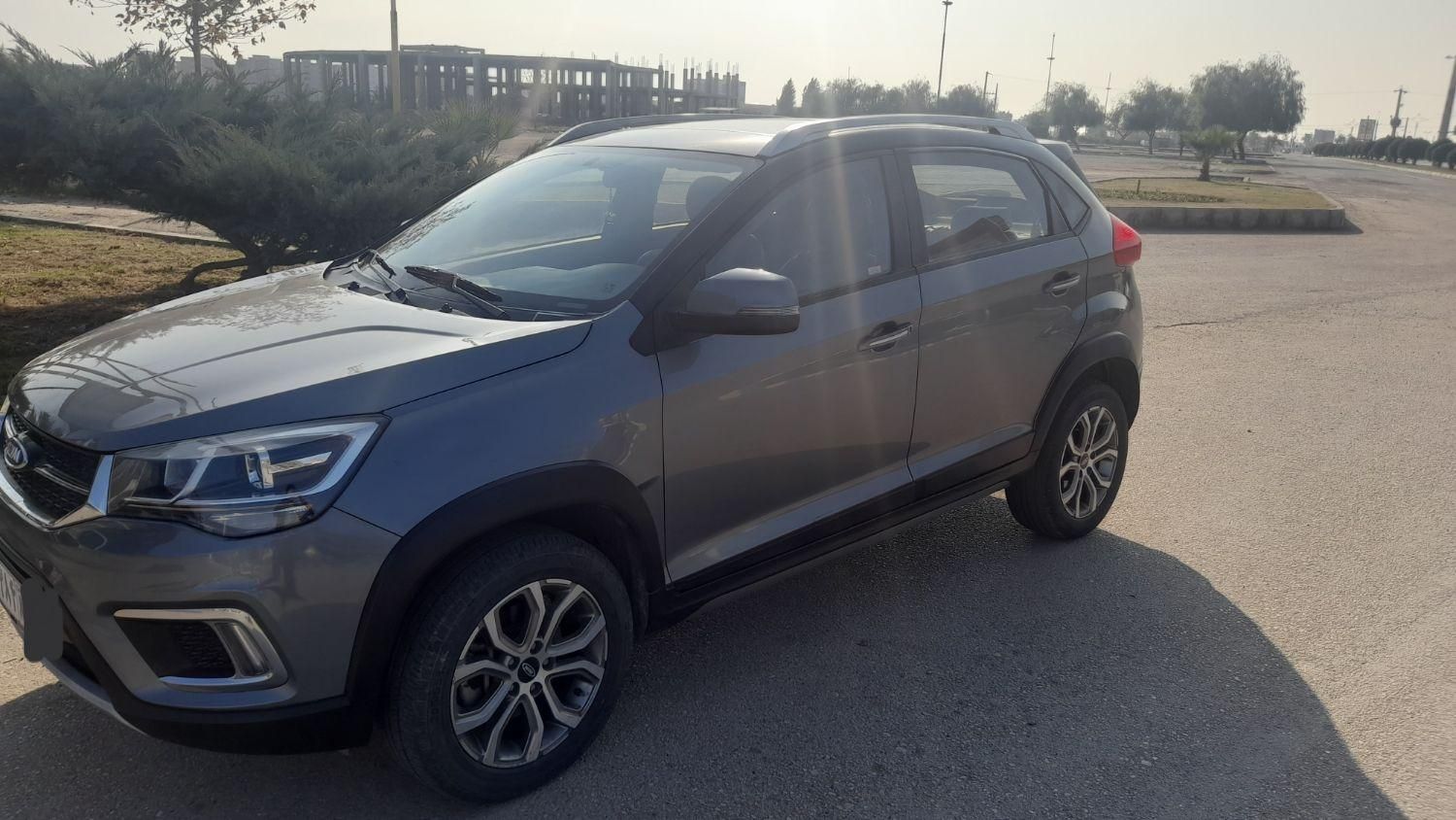 ام وی ام X22 دنده‌ای لاکچری - 1396