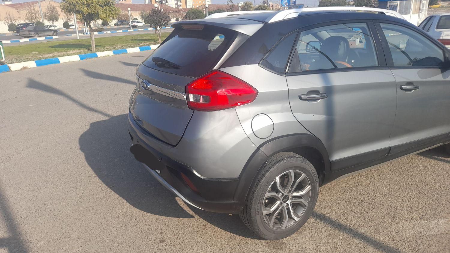 ام وی ام X22 دنده‌ای لاکچری - 1396