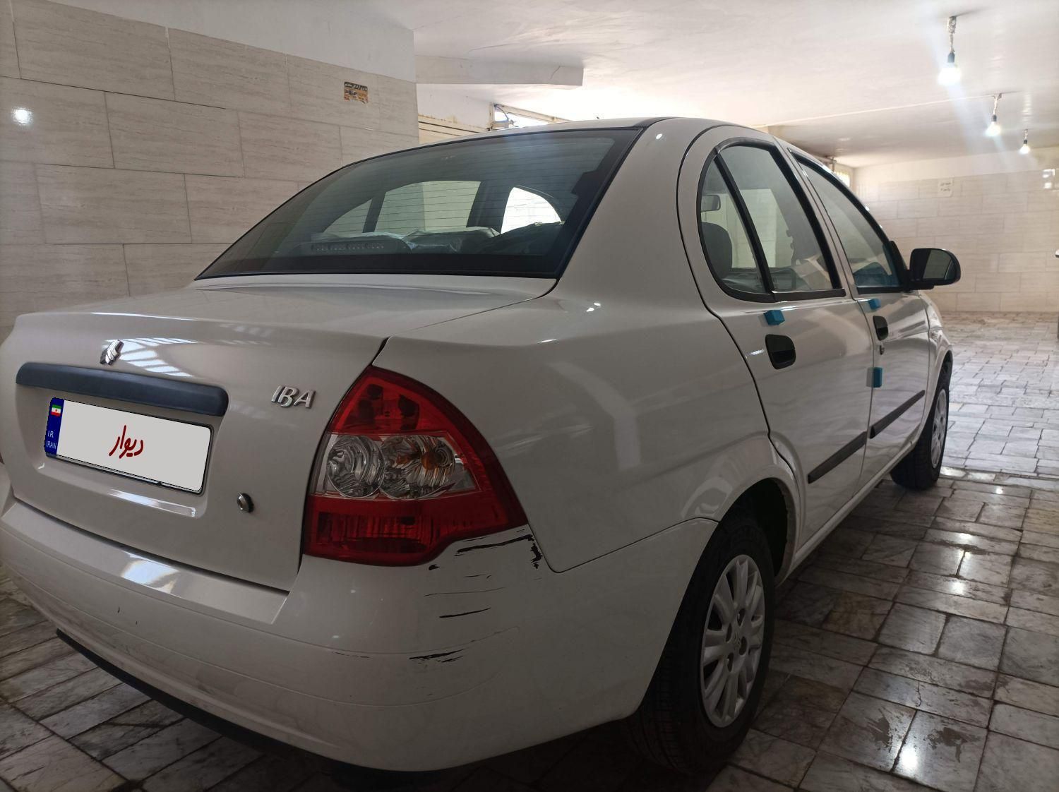 تیبا صندوق دار SX - 1401