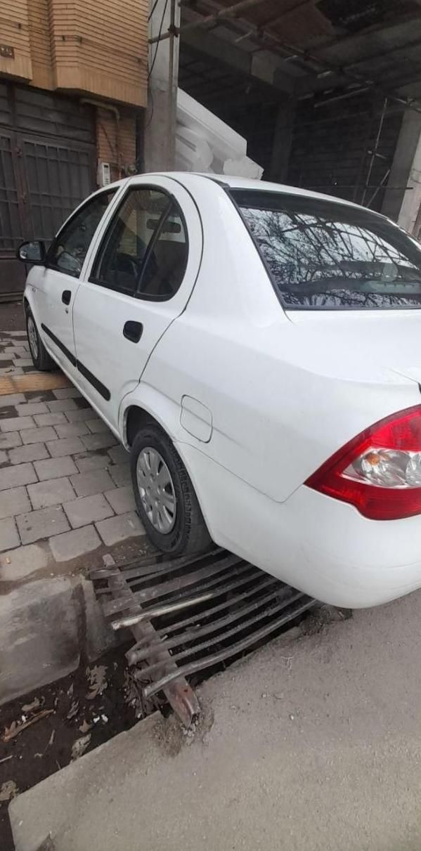تیبا صندوق دار SX - 1390