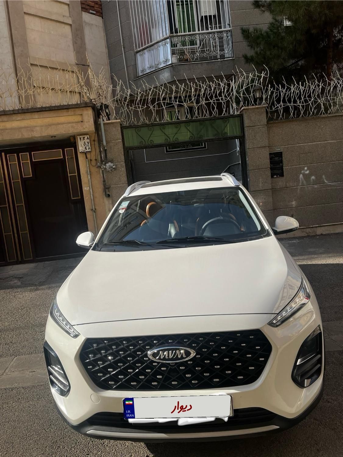 خودرو ام وی ام، X22 آگهی ann_19379826