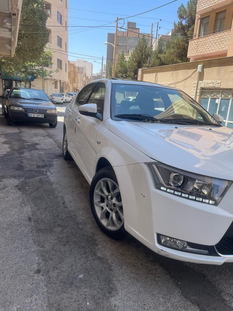 دنا پلاس توربو اتوماتیک - 1401