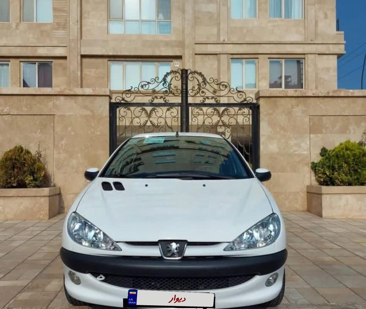 پژو ۲۰۶ صندوق دار v8 - 1390