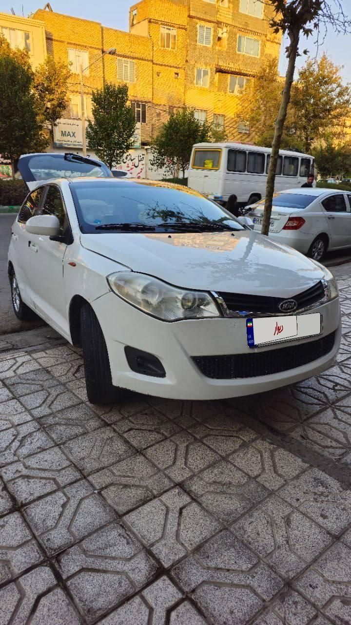 خودرو ام وی ام، 315 هاچ بک آگهی ann_19380124