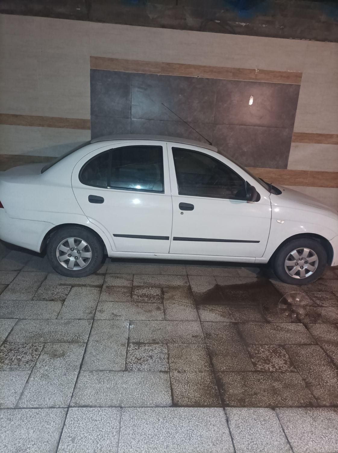 تیبا صندوق دار SX - 1398