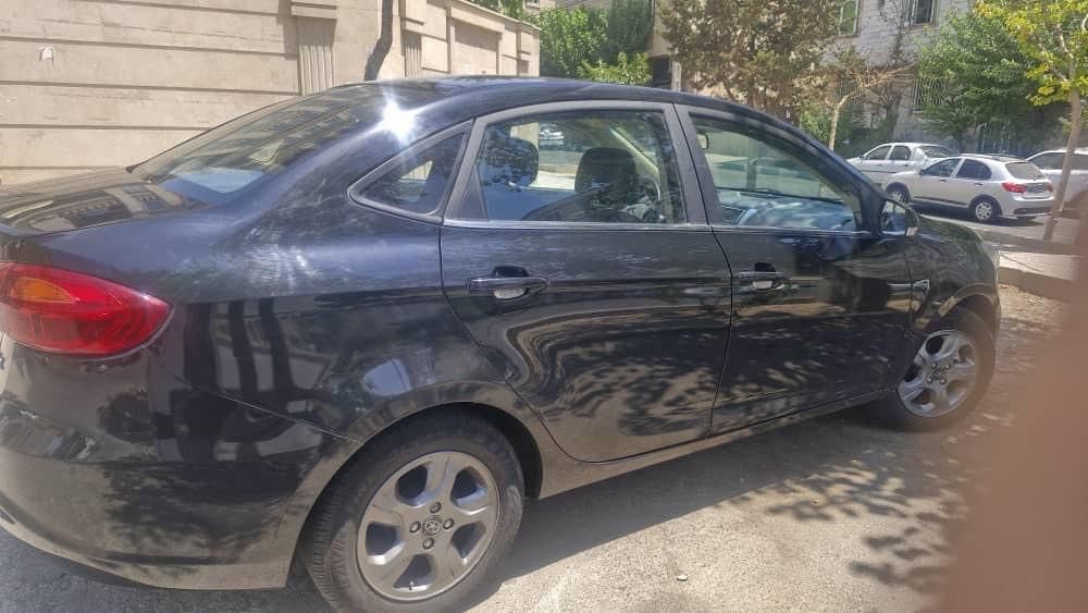 جک J4 اتوماتیک ساده - 1400