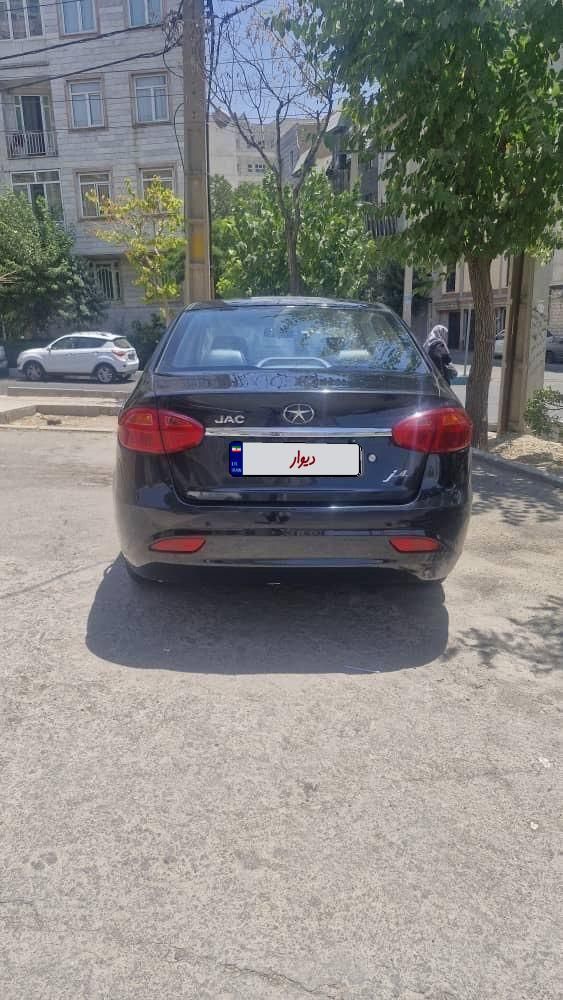 جک J4 اتوماتیک ساده - 1400