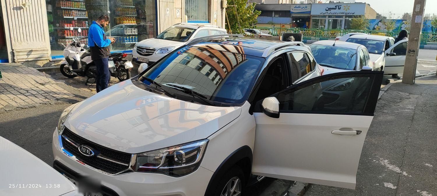 ام وی ام X22 دنده ای اسپرت لاکچری - 1402