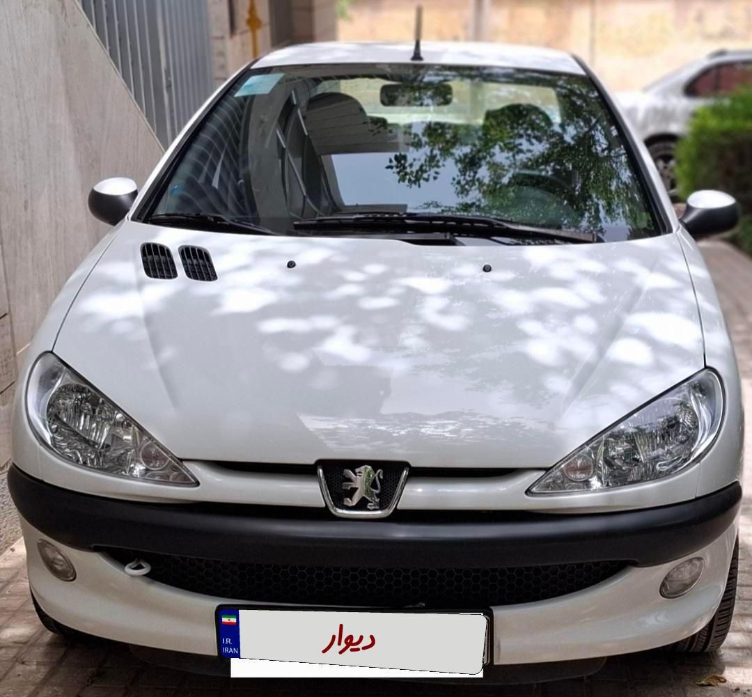پژو ۲۰۶ صندوق دار v8 - 1397
