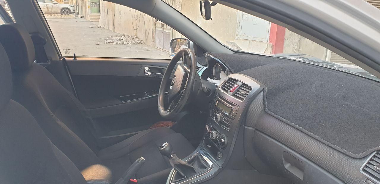برلیانس H330 دنده‌ای 1500 - 1396