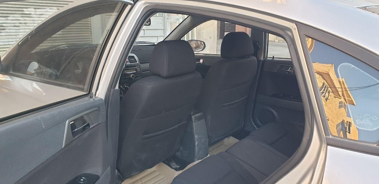 برلیانس H330 دنده‌ای 1500 - 1396