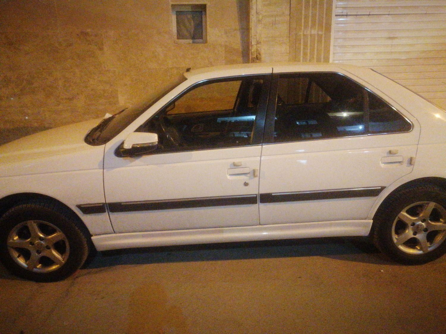 خودرو پژو، پارس آگهی ann_19380943