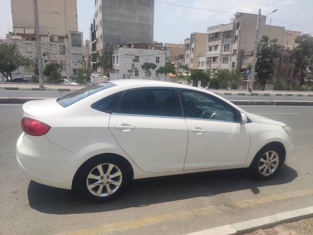 جک J4 اتوماتیک ساده - 1398