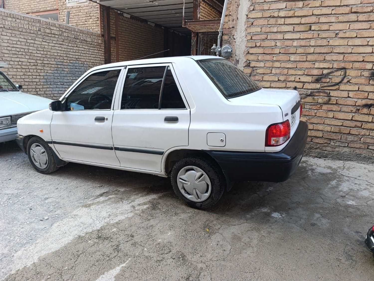 خودرو پراید، 131 آگهی ann_19381142