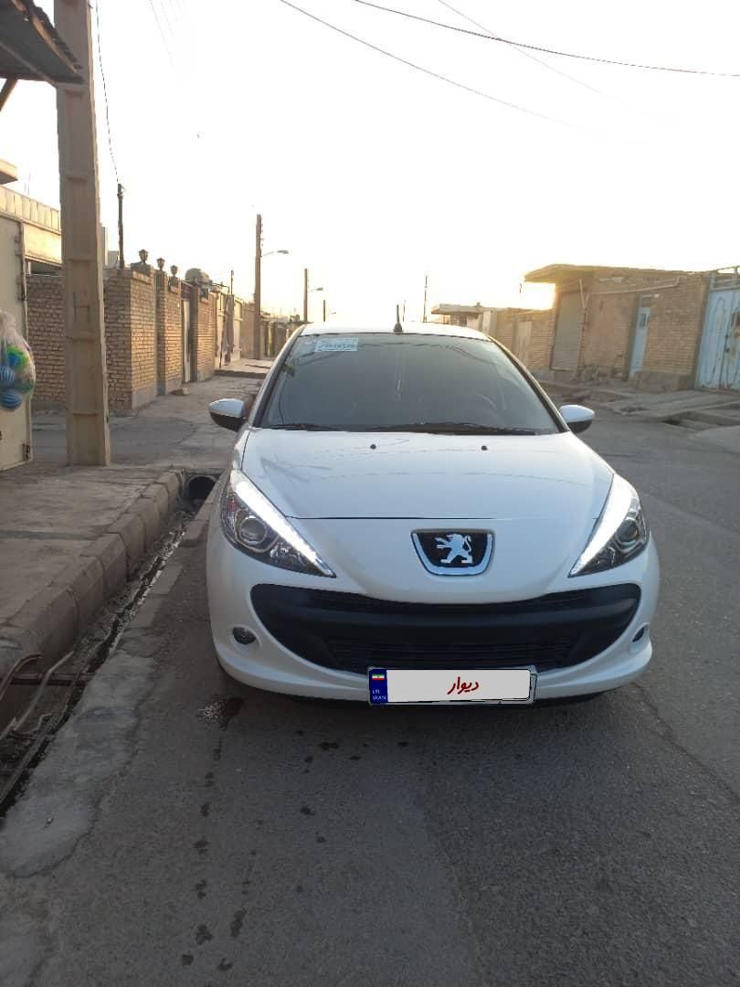 پژو 207 دنده‌ای فرمان هیدرولیک - 1402