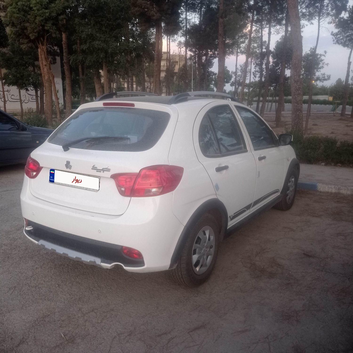 خودرو کوییک، R آگهی ann_19381335