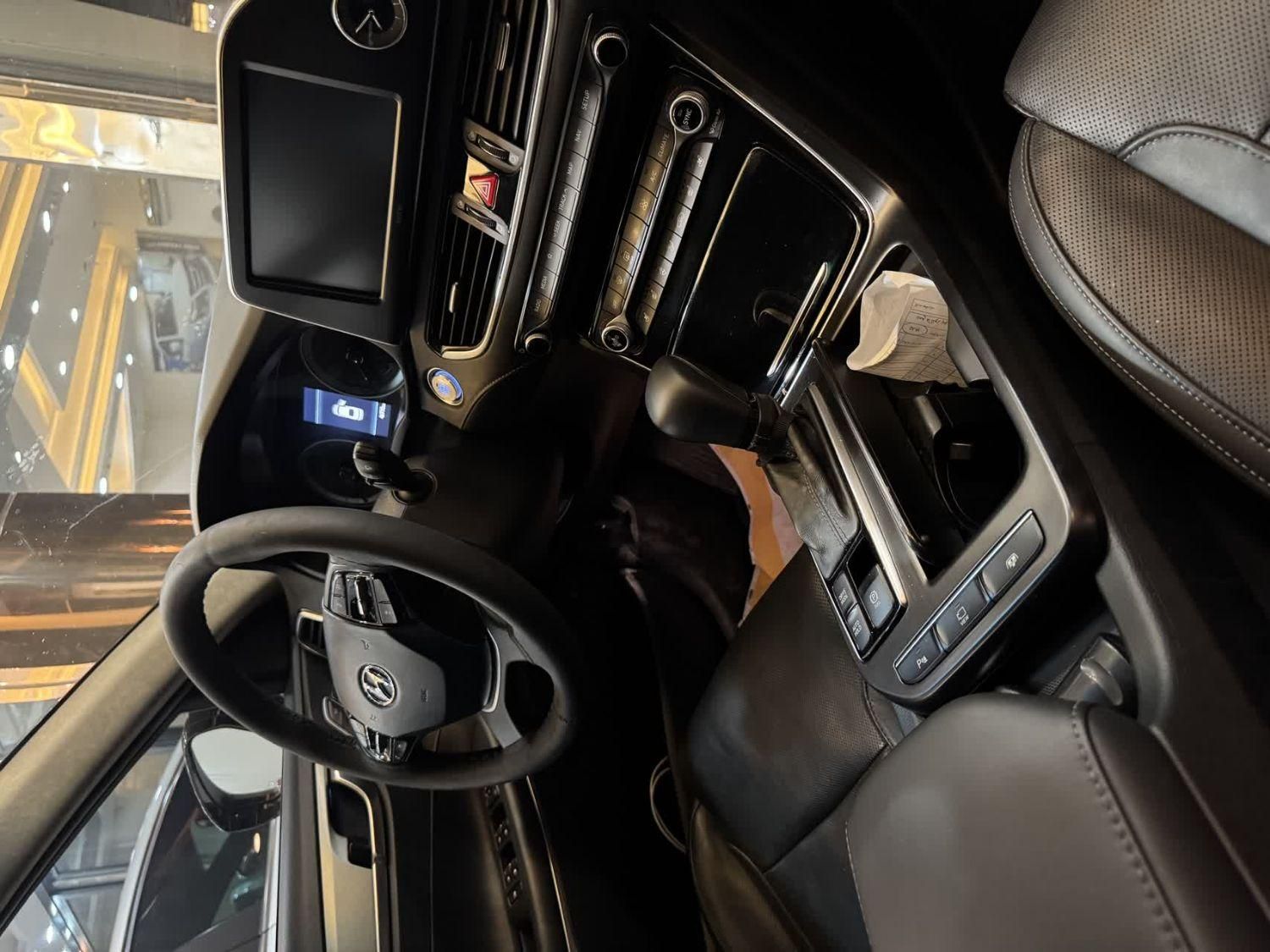 هیوندای آزرا (گرنجور) 3300cc - 2019