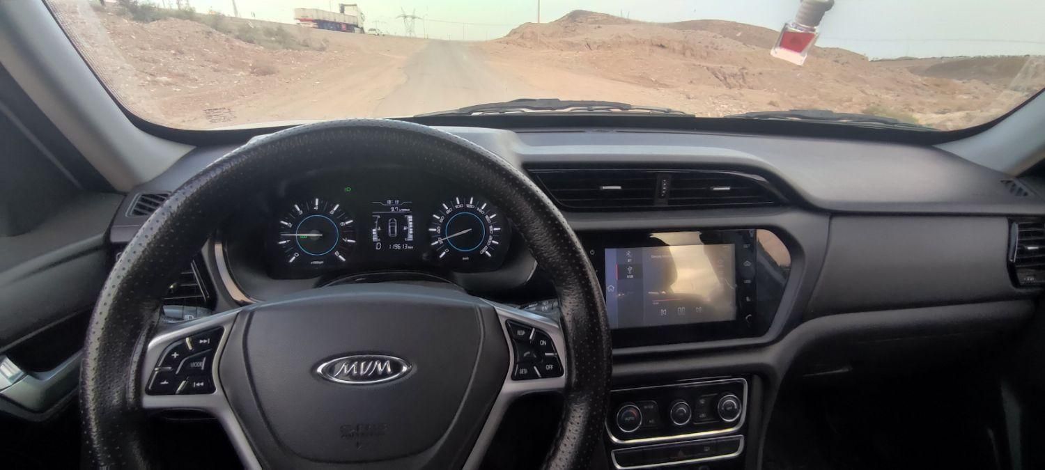 ام وی ام X33 S اتوماتیک ساده - 1395