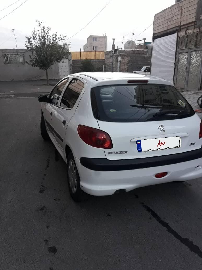 پژو 206 تیپ 3 - 1401