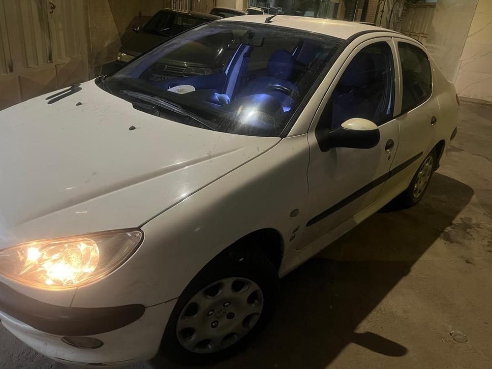 خودرو پژو، ۲۰۶ صندوق دار آگهی ann_19382019