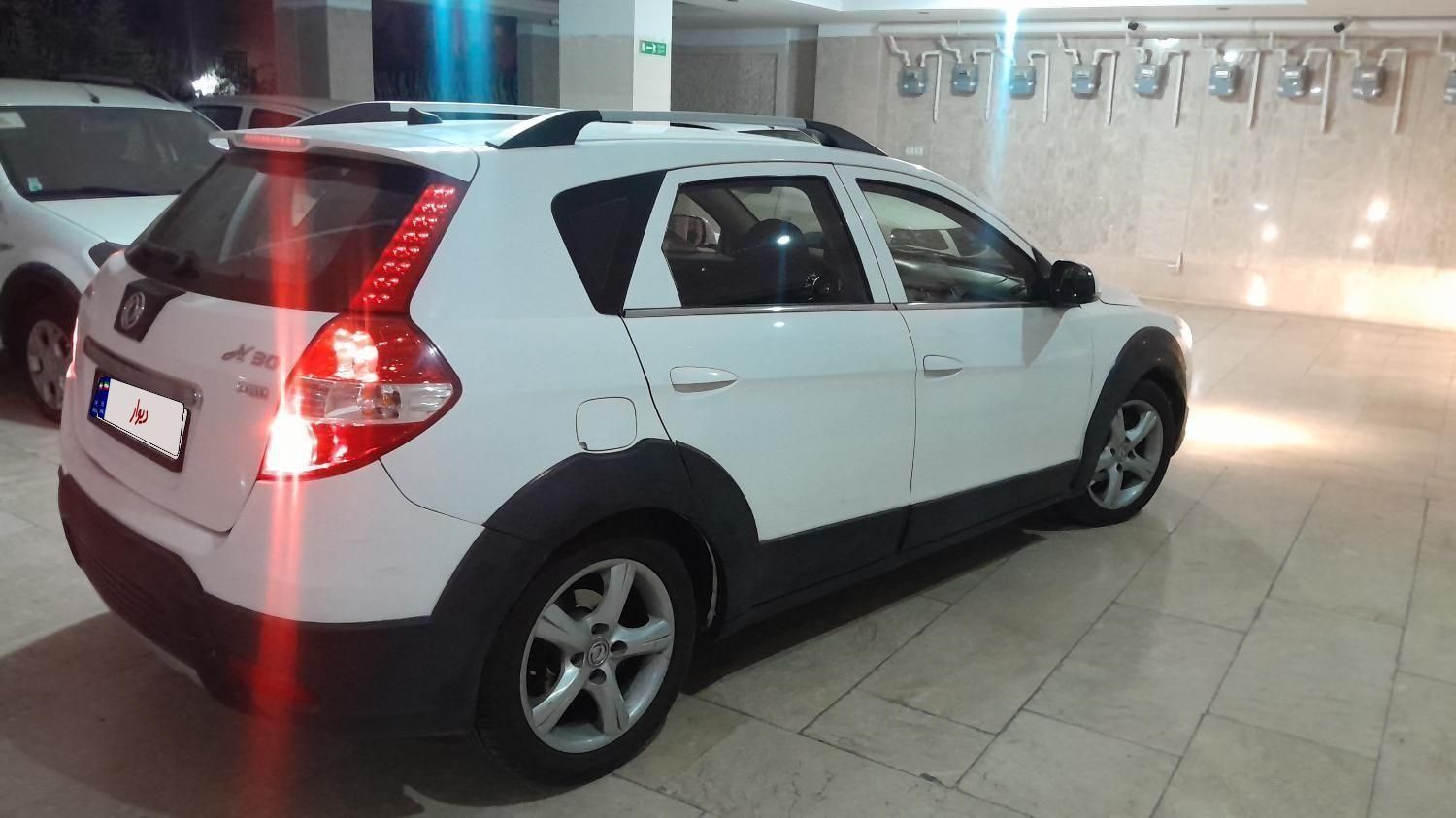 دانگ فنگ H30 کراس اتوماتیک - 1396