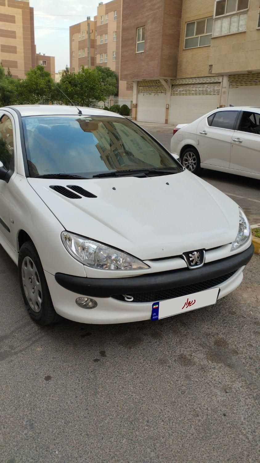 پژو ۲۰۶ صندوق دار v8 - 1395