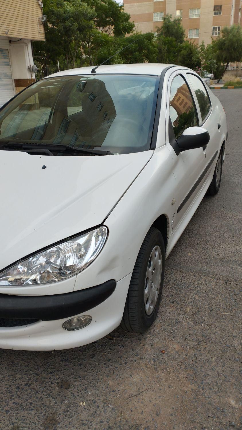پژو ۲۰۶ صندوق دار v8 - 1395