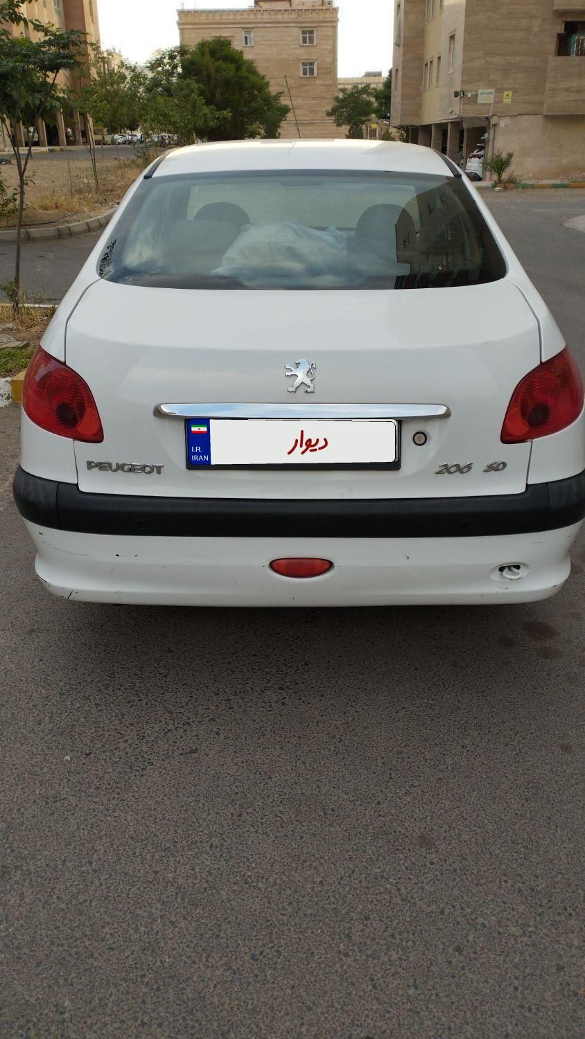پژو ۲۰۶ صندوق دار v8 - 1395