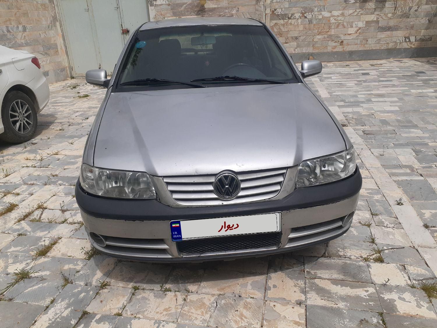 خودرو فولکس، گل آگهی ann_19382316